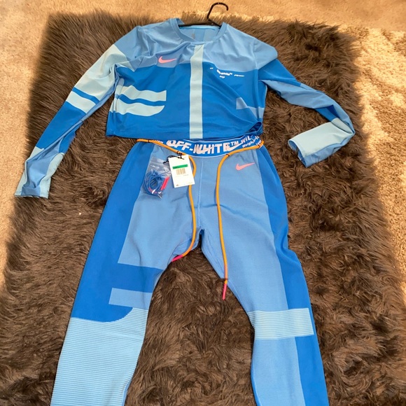 blue off white nike set